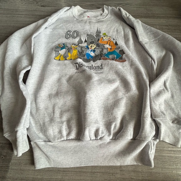 Hanes Gray youth xl Crewneck Sweater - Picture 1 of 3
